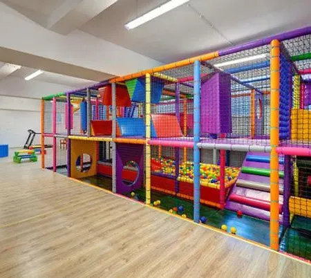 3b Niebieskie Z Basenem Krytym, Odkrytym, Sala Zabaw, Animacjami דירה