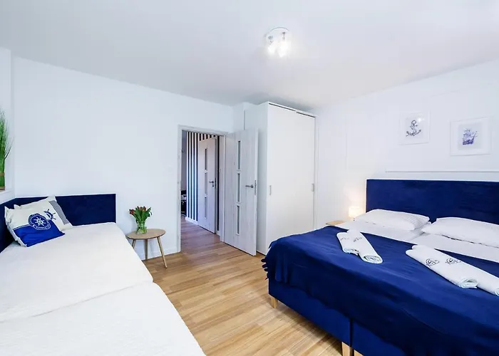 3b Niebieskie Z Basenem Krytym, Odkrytym, Salą Zabaw, Animacjami Apartament *