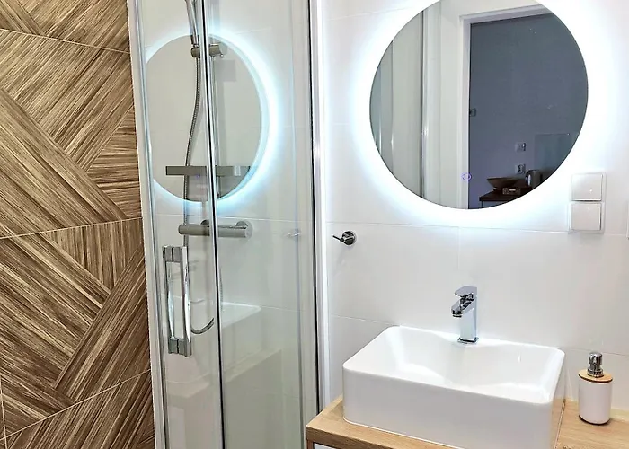 3b Niebieskie Z Basenem Krytym, Odkrytym, Salą Zabaw, Animacjami